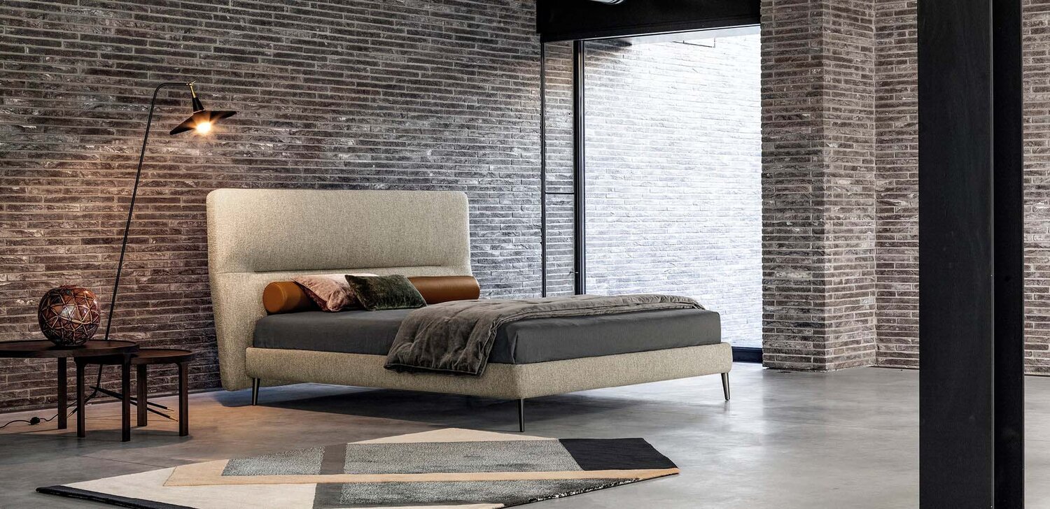 ساعت دیواری و رومیزی | آینه های دکوراتیو | لوستر و آباژور | و آکسسوریهای لوکس خانگی Scandinavian Bench